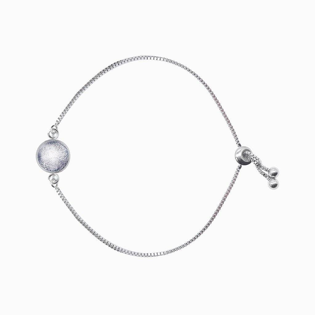 BRACELET SILVER PEARL ~ AQUA | ST. STEEL | PERFECT FIT | REFLET[proBRACELET SILVER PEARL ~ AQUAduct_vendor]MicrocosmosPRODUCT INFORMATION

Exclusive Microcosmoses Glass Reflet™
Base: Stainless Steel Perfect Fit adjustable slide closure up to 9", 22 cm.

Bracelet chain thickness 2 mmBRACELET STEEL