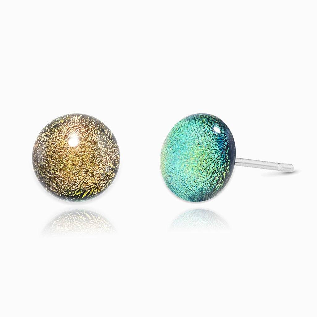 EARRINGS COPPER ~ GREEN | BOKEH  | ECLIPSE STUD | REFLET[proEARRINGS COPPER ~ GREENduct_vendor]MicrocosmosPRODUCT INFORMATION

Exlusive Microcosmoses Glass Reflet
Base: Sterling Silver 925 ~ Stainless Steel
Bead size: From 8 to 10 mm  / From 0.3" to 0.4"


Free Gift Box EARRINGS GLASS REFLET