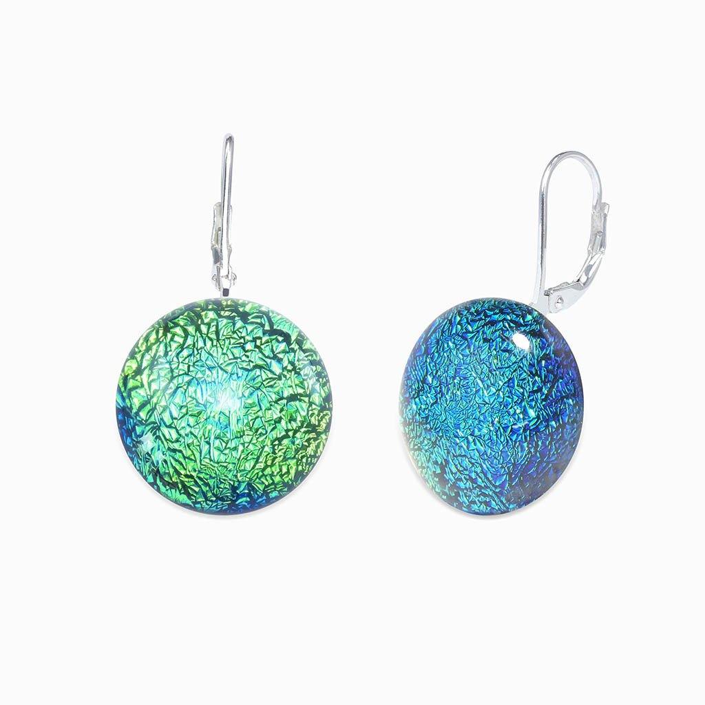 EARRINGS GREEN KELLY ~ BLUE BELIZE | ECLIPSE | SILVER 925 | REFLET[proEARRINGS GREEN KELLY ~ BLUE BELIZEduct_vendor]MicrocosmosPRODUCT INFORMATION

Exclusive Microcosmoses Glass Reflet™
Base: Sterling Silver 925
Bead size: From 12 mm / 0.5"


Free Gift Box 


The  Microcosmoses Reflet EclipsEARRINGS GLASS REFLET