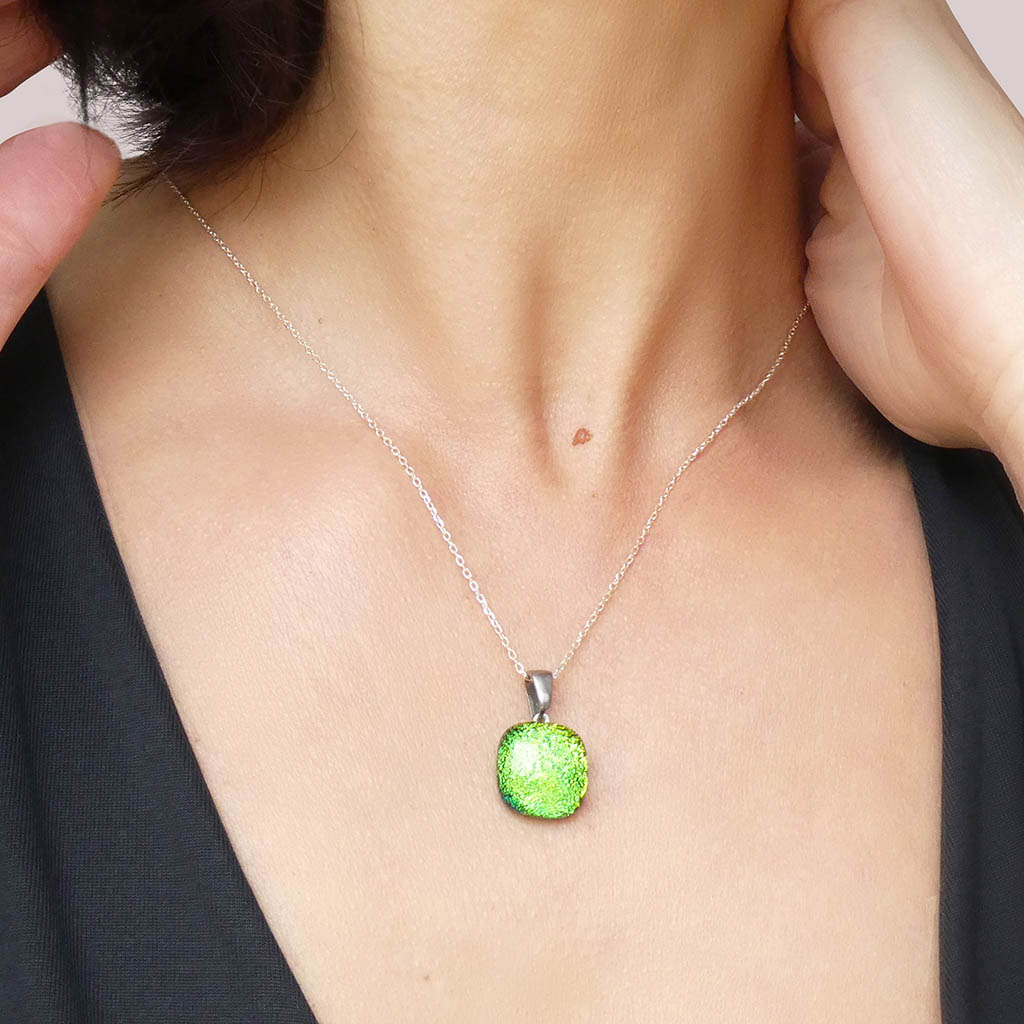 Microcosmoses NECKLACE NECKLACE GREEN KELLY ~ BLUE BELIZE | SQUIRCLE | REFLET